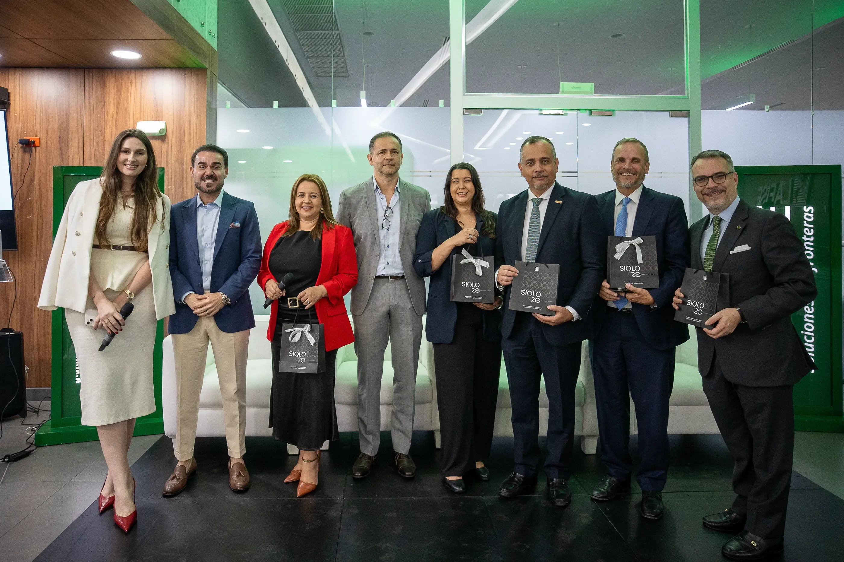 Participants and institutional representatives at the LAFISE Business Forum
